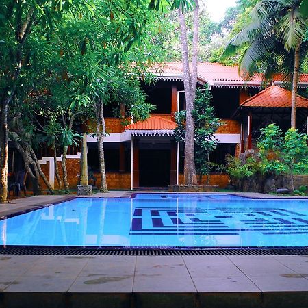 Hotel Araliya Villa Balapitiya Exterior photo